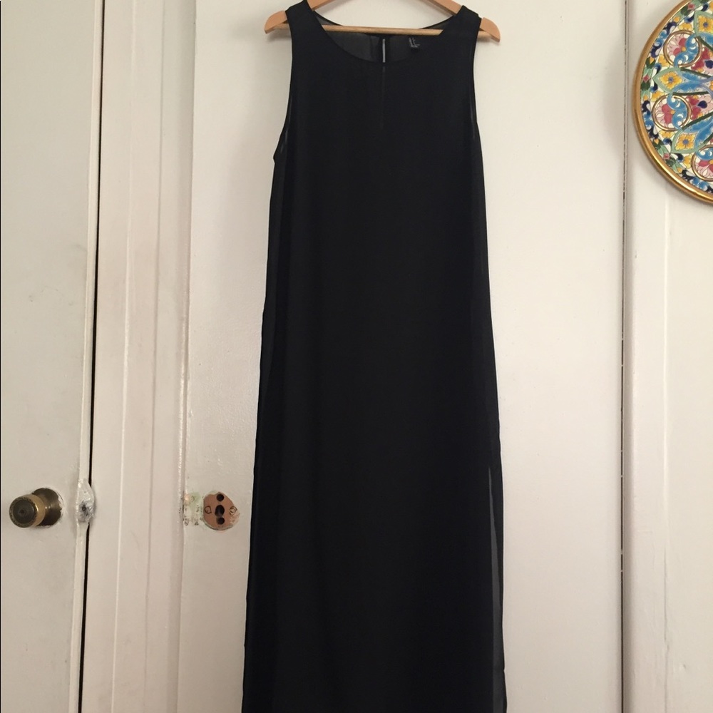 Sheer black drape sleeveless tunic side slits s